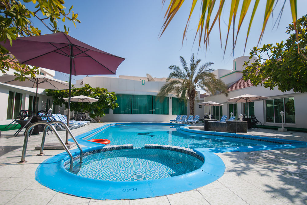 שארג'ה Al Khalidiah Resort מראה חיצוני תמונה