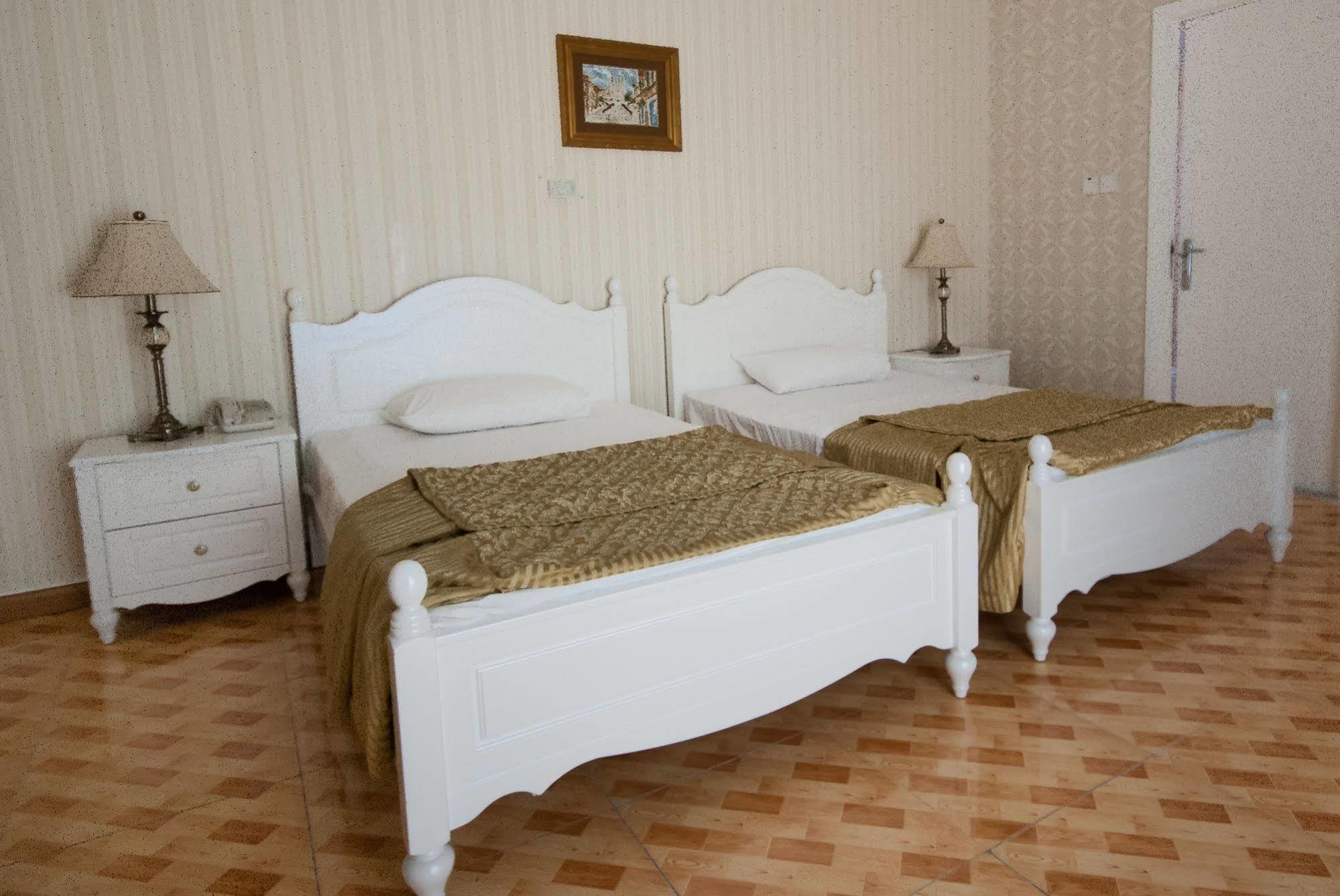 שארג'ה Al Khalidiah Resort מראה חיצוני תמונה